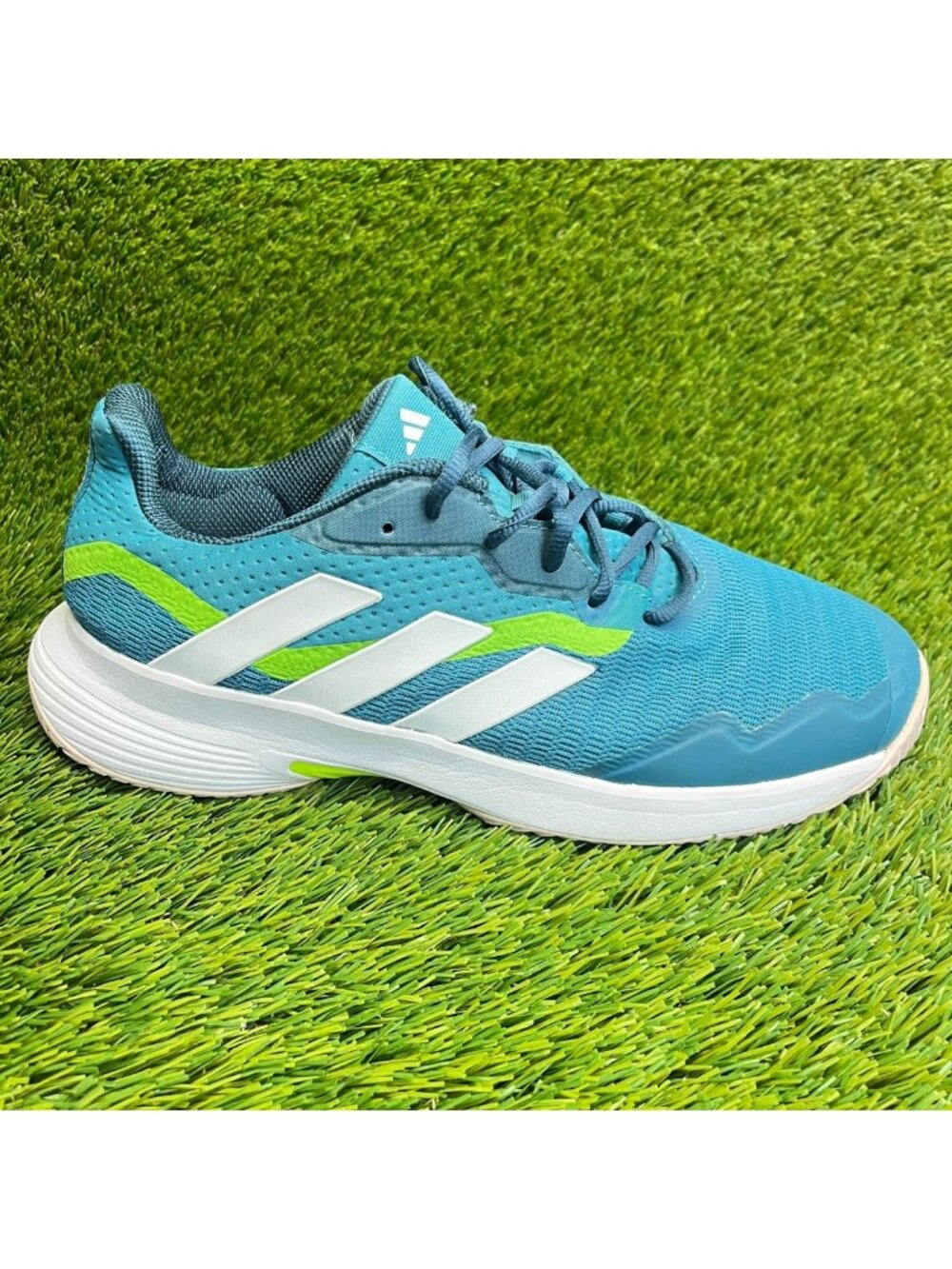 Adidas‎ CourtJam Low Womens Size 10.5 Blue Volt Athletic Tennis Shoes Sneakers